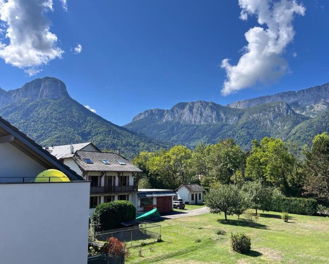 L'Azalée magnifique appartement au calme pour 4 personnes! Doussard Exterior foto